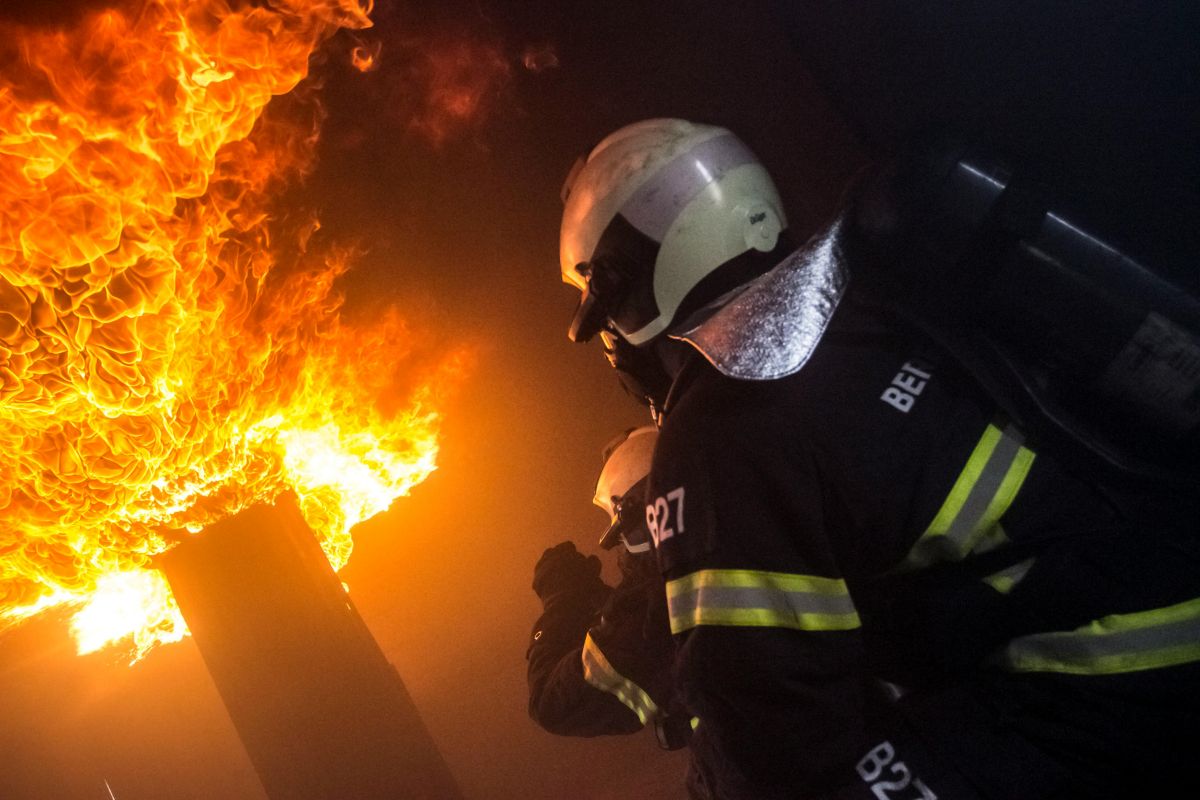 Brandschutzschulung im Unternehmen: Warum regelmäßige Schulungen Leben retten können
